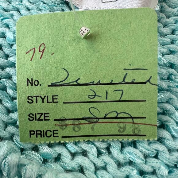 United Knitwear Vintage powder Blue Sweater Women's size Small Medium - Picture 8 of 8